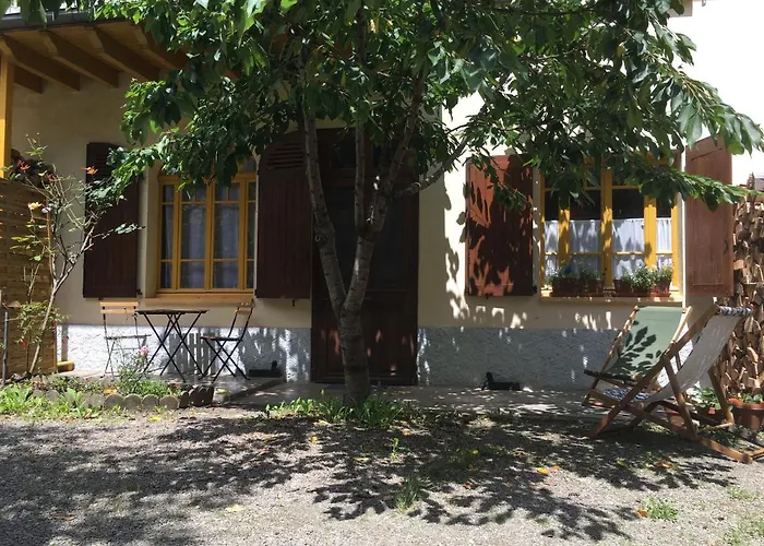 Sur Cour, Le Cerisier Apartamento Bagnères-de-Bigorre