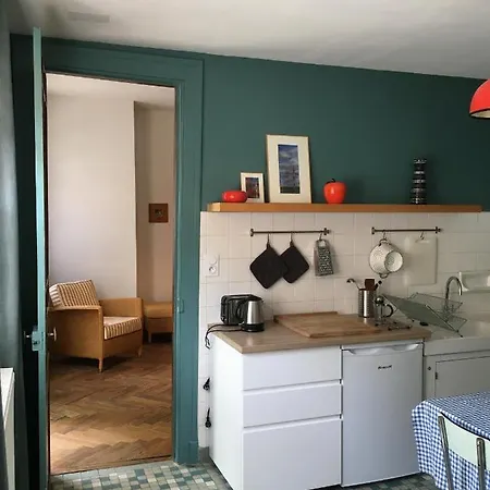 Апартаменты Sur Cour, Le Cerisier Баньер-де-Бигор