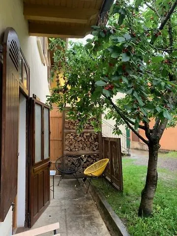 Sur Cour, Le Cerisier Lejlighed Bagnères-de-Bigorre